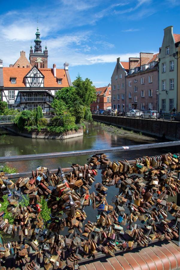Maya'S Flats & Resorts 61 - Most Milosci Gdansk Luaran gambar